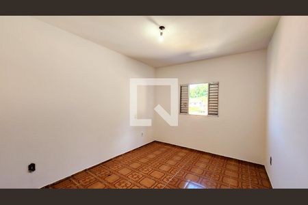 Quarto de casa para alugar com 1 quarto, 40m² em Jardim Cacula, Jundiaí