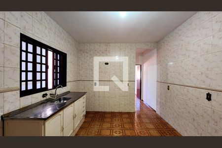Cozinha de casa para alugar com 1 quarto, 40m² em Jardim Cacula, Jundiaí
