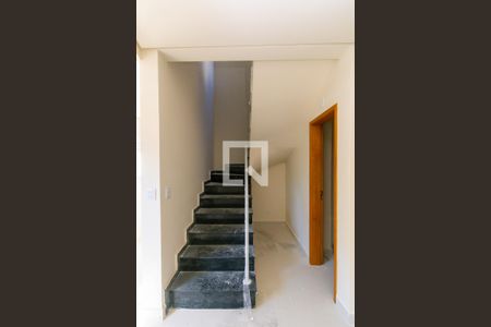 Escada de casa de condomínio à venda com 2 quartos, 76m² em Vila Formosa, São Paulo