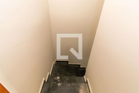 Escada de casa de condomínio à venda com 2 quartos, 76m² em Vila Formosa, São Paulo