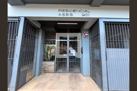 plaquinha fachada instalada de apartamento para alugar com 2 quartos, 30m² em Centro, São Leopoldo