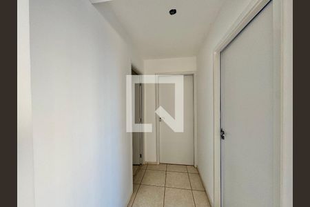 Corredor de apartamento à venda com 2 quartos, 57m² em Barra Olímpica, Rio de Janeiro