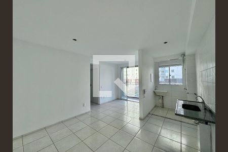 Sala de apartamento à venda com 2 quartos, 57m² em Barra Olímpica, Rio de Janeiro