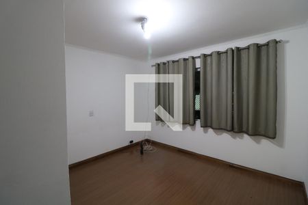 Suite de casa à venda com 5 quartos, 240m² em Jardim Cotching, São Paulo