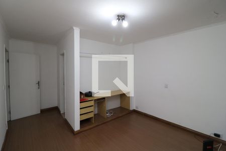 Suite de casa à venda com 5 quartos, 240m² em Jardim Cotching, São Paulo