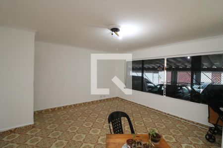 Sala de casa à venda com 5 quartos, 240m² em Jardim Cotching, São Paulo