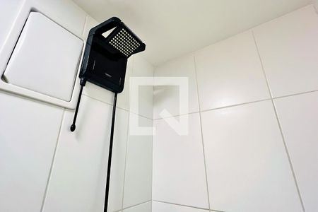 Banheiro de apartamento à venda com 1 quarto, 38m² em Centro, Guarulhos