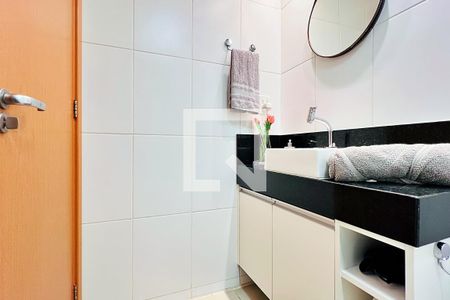 Banheiro de apartamento à venda com 1 quarto, 38m² em Centro, Guarulhos