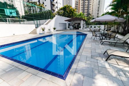 Área comum - Piscina de apartamento à venda com 3 quartos, 176m² em Vila Suzana, São Paulo