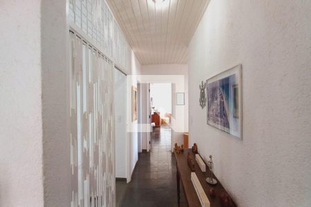 Corredor de casa de condomínio à venda com 4 quartos, 398m² em Jardim das Palmeiras, Campinas