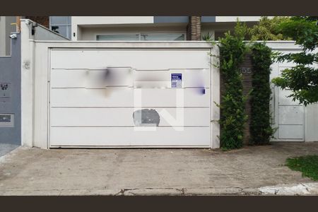 Fachada de casa à venda com 3 quartos, 380m² em Olímpico, São Caetano do Sul