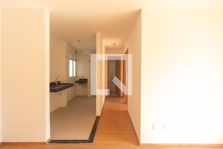 Sala de apartamento para alugar com 2 quartos, 60m² em Campo Grande, Rio de Janeiro