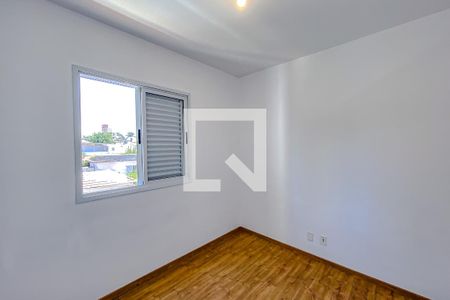 Quarto 1 de apartamento para alugar com 2 quartos, 60m² em Vila Bertioga, São Paulo