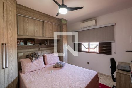 Suíte 1 de casa à venda com 3 quartos, 111m² em Vila Granada, São Paulo
