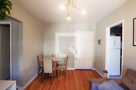 Sala de apartamento à venda com 2 quartos, 57m² em Centro, Canoas