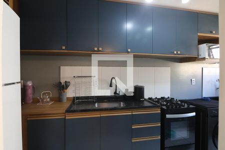 Cozinha e Área de Serviço de apartamento à venda com 2 quartos, 57m² em Centro, Canoas