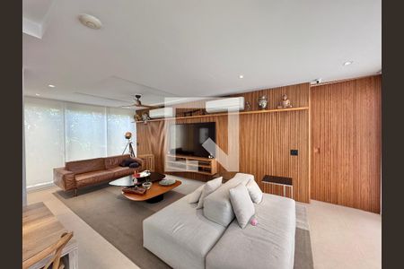 Sala de casa de condomínio à venda com 5 quartos, 906m² em Barra da Tijuca, Rio de Janeiro