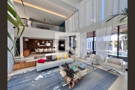 Sala de casa de condomínio à venda com 5 quartos, 906m² em Barra da Tijuca, Rio de Janeiro