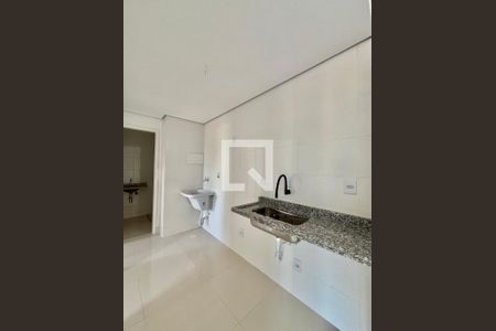 Cozinha de apartamento à venda com 2 quartos, 33m² em Vila Guarani (zona Sul), São Paulo