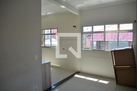 Sala de casa para alugar com 2 quartos, 65m² em Vila Assunção, Santo André