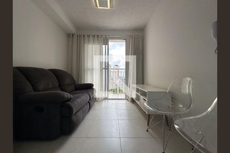 Sala/Cozinha de apartamento à venda com 2 quartos, 35m² em Parque Industrial Tomas Edson, São Paulo