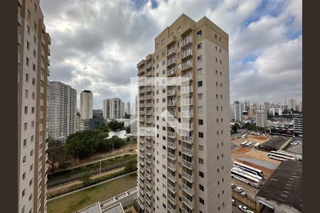 Varanda de apartamento à venda com 2 quartos, 35m² em Parque Industrial Tomas Edson, São Paulo