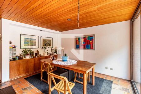 Sala de casa à venda com 4 quartos, 227m² em Instituto de Previdencia, São Paulo