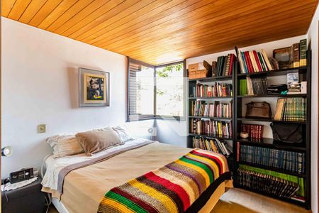 Suite 01 de casa à venda com 4 quartos, 227m² em Instituto de Previdencia, São Paulo