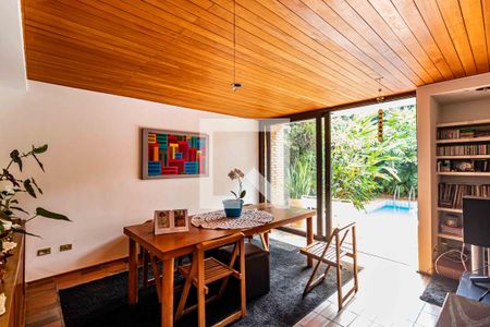 Sala de casa à venda com 4 quartos, 227m² em Instituto de Previdencia, São Paulo