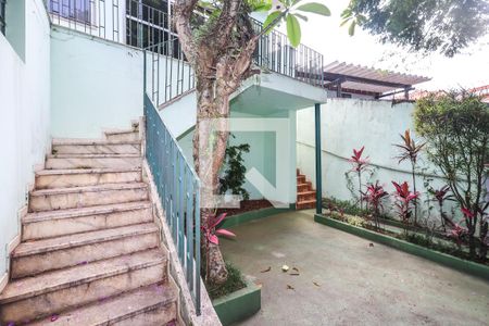 Fachada Interna de casa à venda com 4 quartos, 215m² em Jardim da Saúde, São Paulo