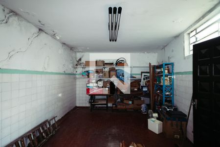 Garagem de casa à venda com 4 quartos, 215m² em Jardim da Saúde, São Paulo