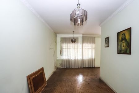 Sala de casa à venda com 4 quartos, 215m² em Jardim da Saúde, São Paulo