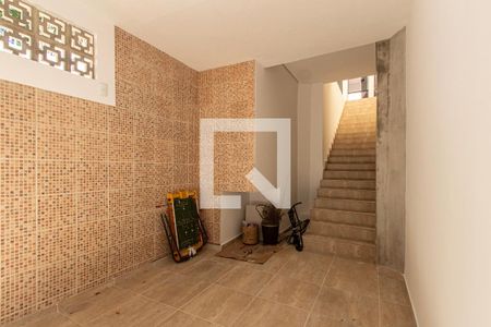 Garagem  de casa para alugar com 1 quarto, 55m² em Vila Leao, Sorocaba