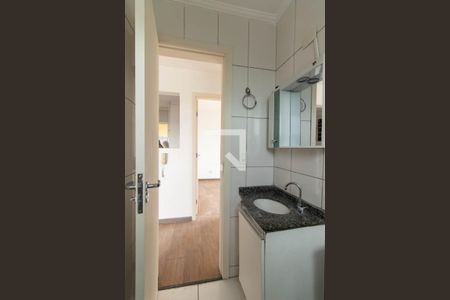 Banheiro Social de apartamento para alugar com 2 quartos, 72m² em Weissópolis, Pinhais