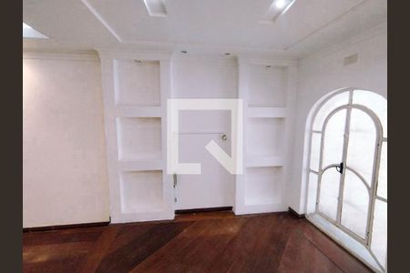 Sala de casa para alugar com 4 quartos, 200m² em Chácara Santo Antônio (zona Leste), São Paulo