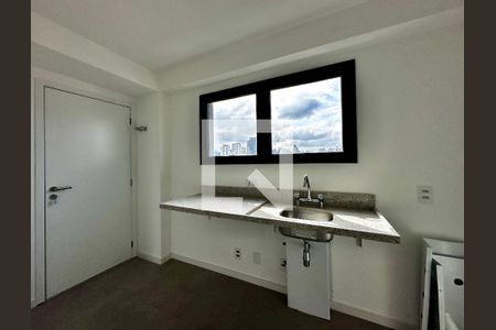 Cozinha de apartamento à venda com 1 quarto, 42m² em Vila Cordeiro, São Paulo