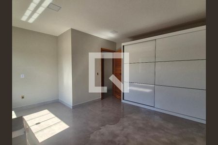 Suite de casa de condomínio à venda com 2 quartos, 204m² em Vargem Grande, Rio de Janeiro