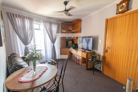 Sala de apartamento à venda com 2 quartos, 70m² em Vila Deodoro, São Paulo