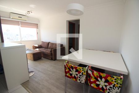 Sala de apartamento para alugar com 2 quartos, 58m² em Azenha, Porto Alegre