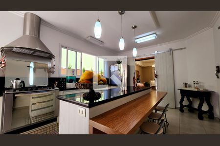 Cozinha de casa de condomínio à venda com 6 quartos, 412m² em Jardim Santa Teresa, Jundiaí