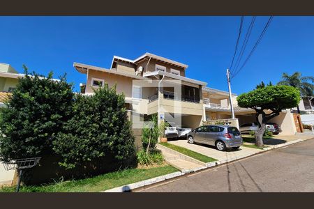 Fachada de casa de condomínio à venda com 6 quartos, 412m² em Jardim Santa Teresa, Jundiaí
