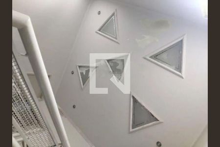 Casa à venda com 3 quartos, 233m² em Vila Santa Isabel, São Paulo