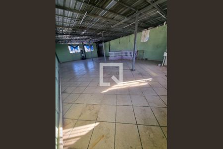Casa à venda com 6 quartos, 400m² em Vila Carrão, São Paulo