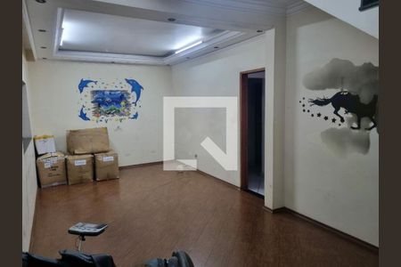 Casa à venda com 6 quartos, 400m² em Vila Carrão, São Paulo