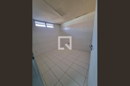 Casa à venda com 6 quartos, 400m² em Vila Carrão, São Paulo