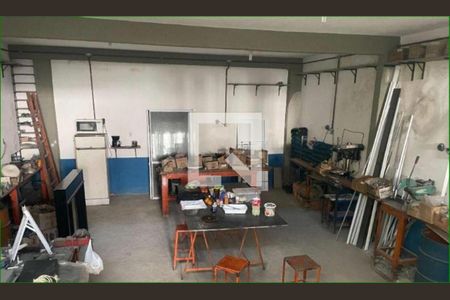 Casa à venda com 4 quartos, 345m² em Vila Carrão, São Paulo