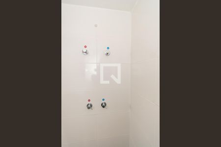 Banheiro Social de apartamento à venda com 2 quartos, 44m² em Colégio, Rio de Janeiro