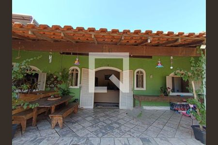 Casa à venda com 2 quartos, 90m² em Itaipu, Niterói