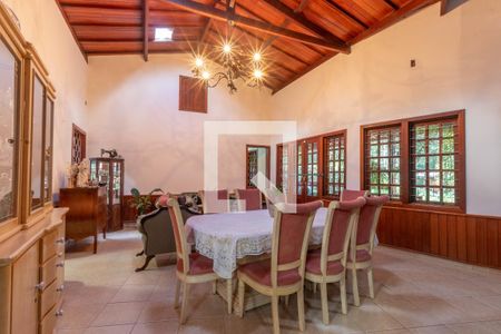 Sala de casa de condomínio à venda com 4 quartos, 595m² em Jardim Petropolis, Nova Lima