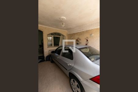 Garagem de casa à venda com 2 quartos, 150m² em Vila Arriete, São Paulo
